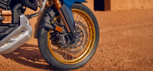 CRF 1100L Africa Twin Adventure Sports DCT ES Roda dianteira de 19"